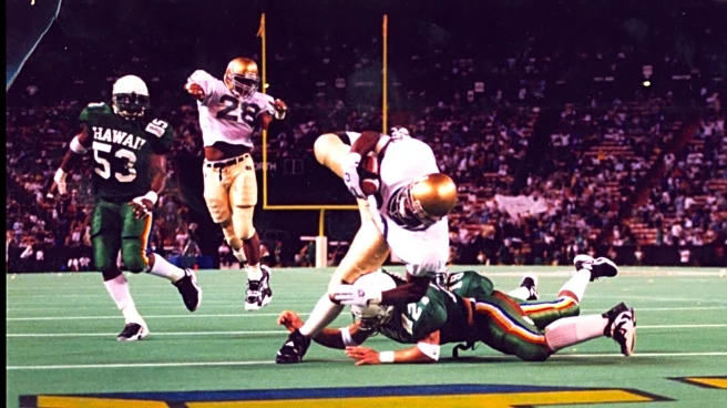 Throwback Thursday: Notre Dame Fighting Irish Football Narrowly Defeat the Rainbow Warriors