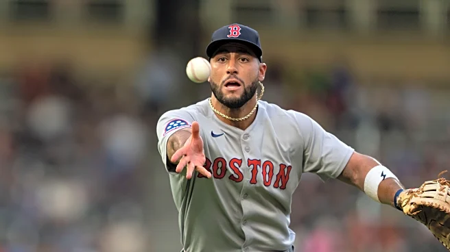 Royals sign utility player Abraham Toro to minor league deal