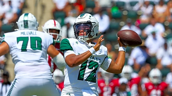 Micah Alejado will stay with Hawaii football
