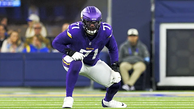 Vikings to Place OT Christian Darrisaw on Injured Reserve