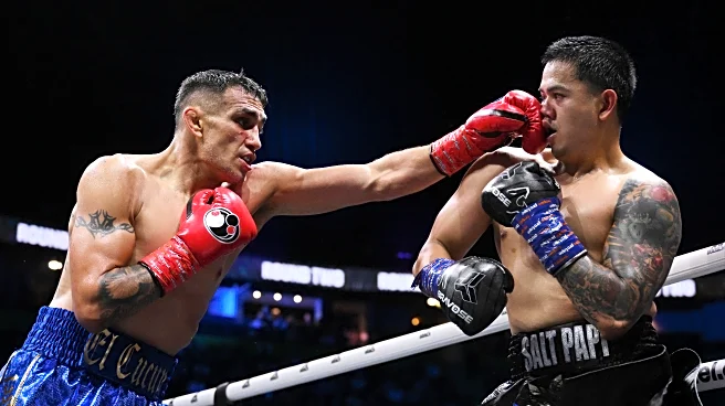 Highlights! Tony Ferguson sends Warren Spencer’s tooth flying in vicious first title defense | Misfits Boxing 23