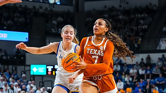 No. 2 Texas shakes up South Dakota State, 70-51