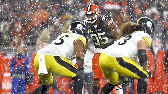 Steelers set up to make Browns Myles Garrett breaking sack record tough