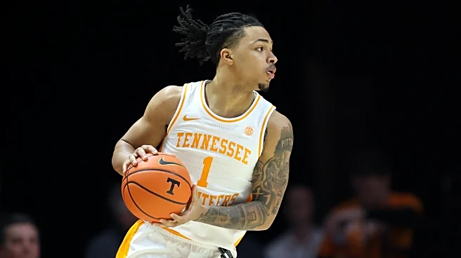Tennessee moves up in latest AP Poll after big win over Louisville