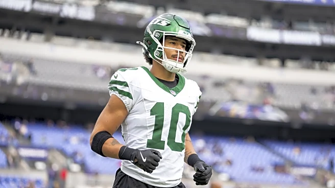 Should Steelers sign Allen Lazard after DK Metcalf suspension?