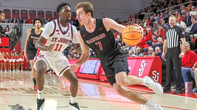 St. John’s men’s basketball avoids trap game, hammers Harvard in non-conference finale