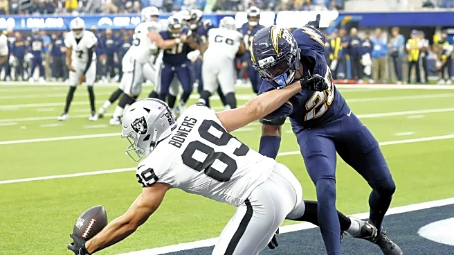 Las Vegas Raiders place star tight end on IR prior to game vs. Giants