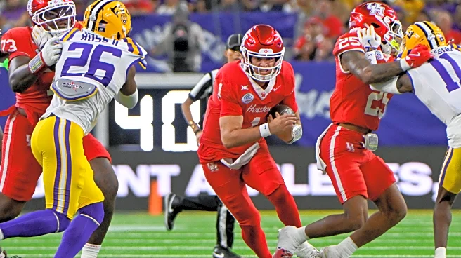 Houston collects 10th win in 38-35 Texas Bowl takedown of LSU