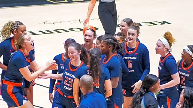 Illinois wins 10th straight, knocks off Purdue