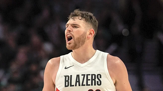 Clingan Roars, Blazers Win: ‘He’s One of Those Dudes’