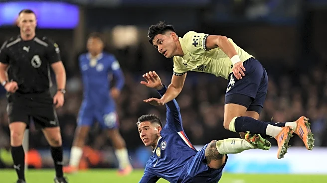 Tuesday’s Everton News: Juanlu, Zirkzee and Mainoo links, Alcaraz conundrum, Forest preview