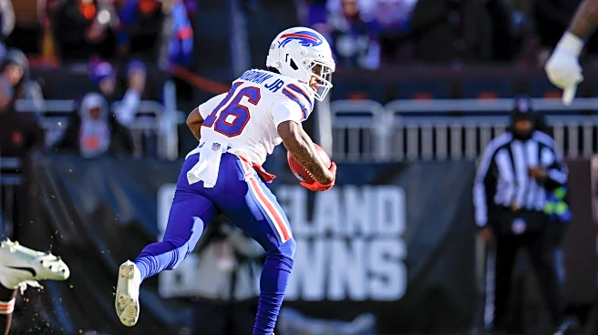 Buffalo Bills re-sign WR Mecole Hardman Jr. to practice squad
