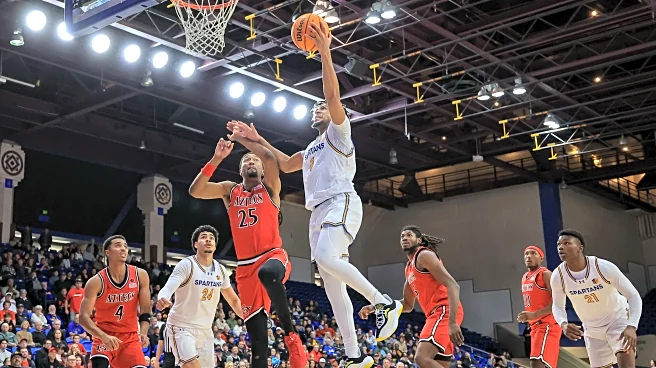 Short-handed Spartans scrap and claw against full-force of the Aztecs