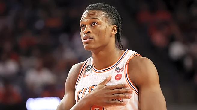 Clemson Basketball squeaks by Syracuse