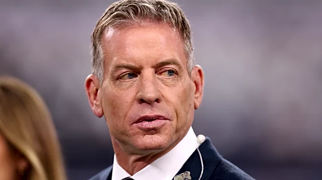 Dolphins hire Troy Aikman for GM search