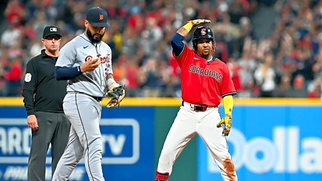 Who is currently the favorite in the Central Division?