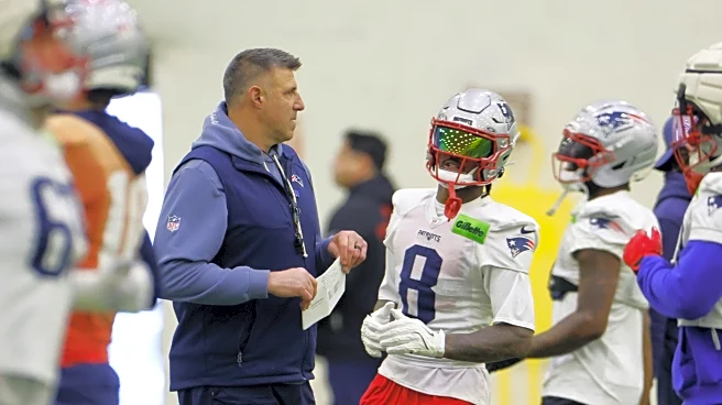 Sunday Patriots Notes: Off-field situation no distraction ahead of NFL playoffs