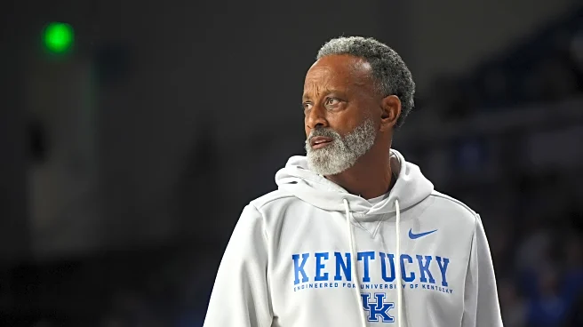 Monday Headlines: Kentucky in the College Basketball Rankings