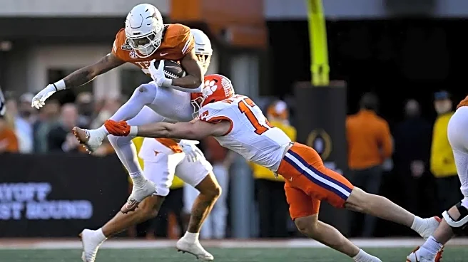 Texas running back Quintrevion “Tre” Wisner will transfer to Florida State