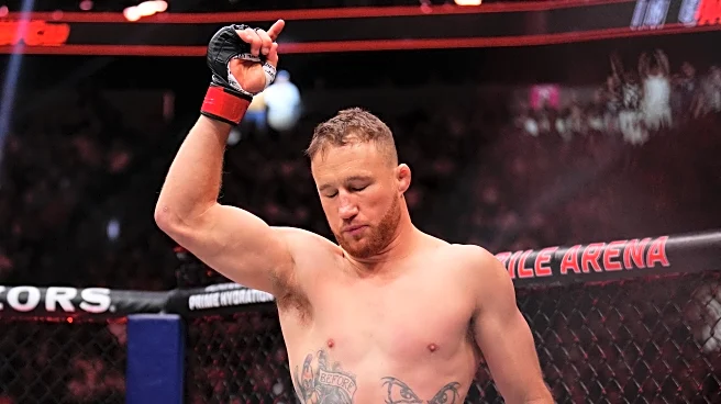 Morning Report | Chael Sonnen questions Justin Gaethje staph infection denial: ‘That’s not an ingrown hair’