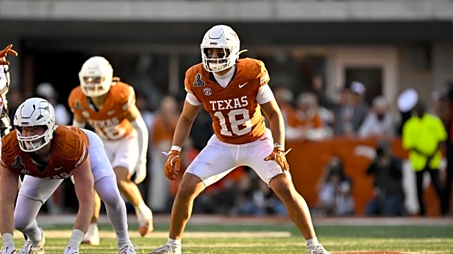 Former Texas LB Liona Lefau commits to Colorado