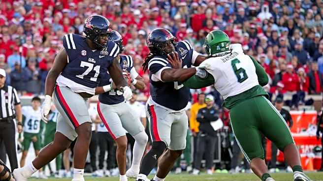 Wisconsin lands massive SEC offensive lineman who played in College Football Playoff