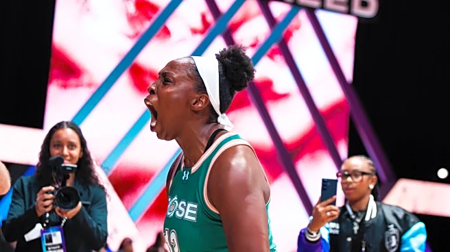 Yes, she did it again! Chelsea Gray rescues Rose, while Paige Bueckers paces Breeze in Unrivaled victories