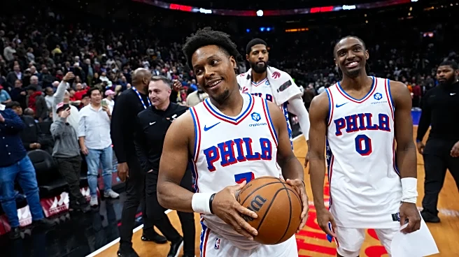 Kyle Lowry receives emotional ovation in Toronto