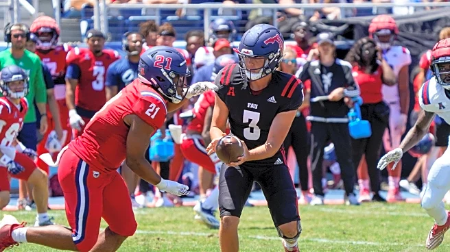 Kentucky adds FAU QB Carson Cruver and Murray State punter Tom O’Hara