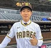 Padres’ Sung-Mun Song has an oblique strain