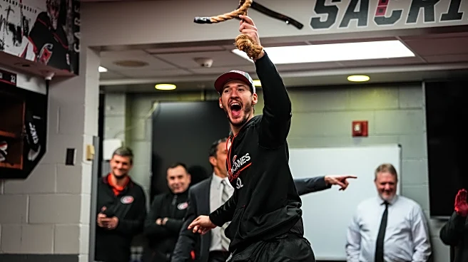 “Magic Bus” – Hurricanes 2, Sabres 1