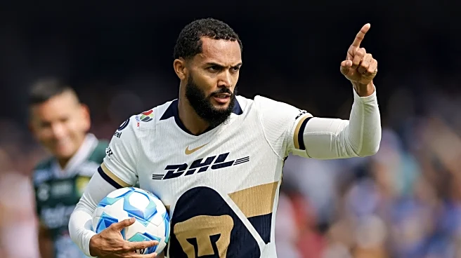 Pumas battles back to get tie against Leon