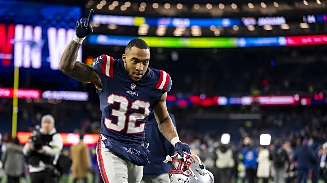 Patriots’ TreVeyon Henderson, Andy Borregales selected to 2025 PFWA All-Rookie team