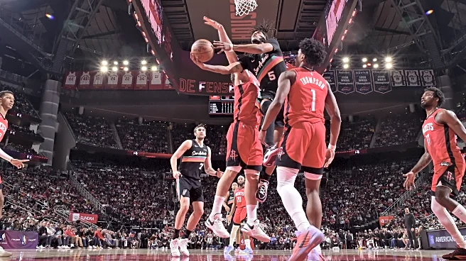 Late Collapse Costs Spurs in 111–106 Loss to Rockets