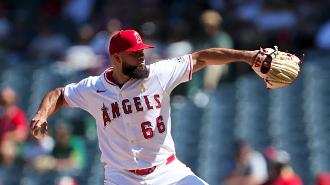 Mets sign RHP Luis García to one-year deal