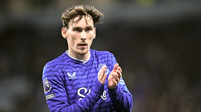 CONFIRMED: James Garner signs new Everton contract