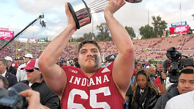 Indiana football LT Carter Smith to return for 2026 season, putting off NFL Draft