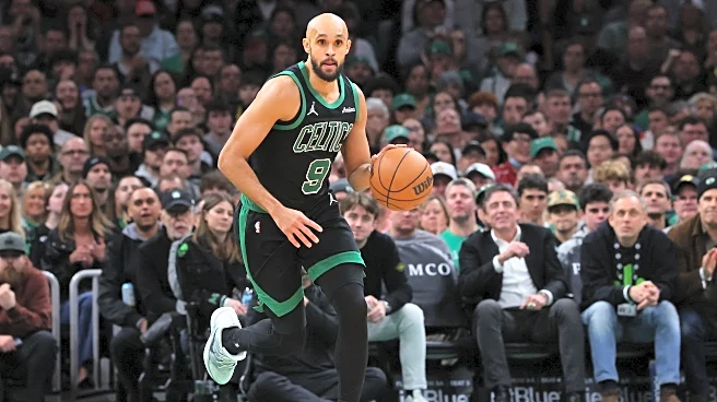 Same jersey, different job: Derrick White