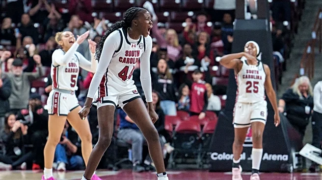 No. 2 South Carolina halts No. 5 Vanderbilt’s undefeated season with an all-round rout
