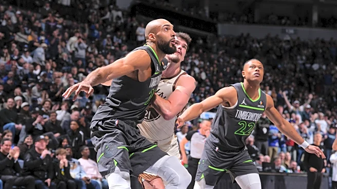 ‘Not big enough’ — Warriors fans react to blowout loss to Timberwolves