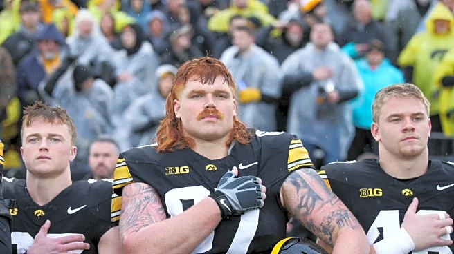 Hear from Las Vegas Raiders 2026 NFL draft prospect Iowa offensive lineman Gennings Dunker at Senior Bowl