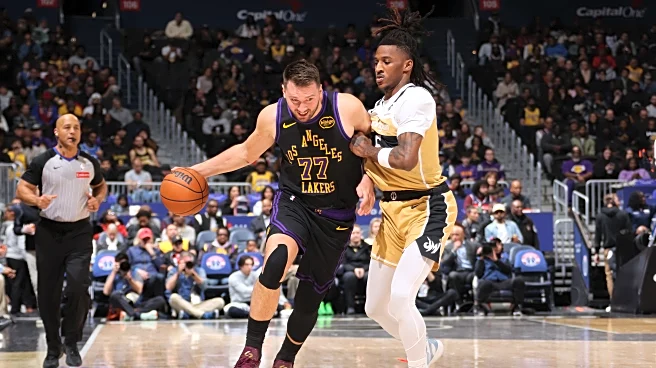 Lakers easily beat Wizards on the road