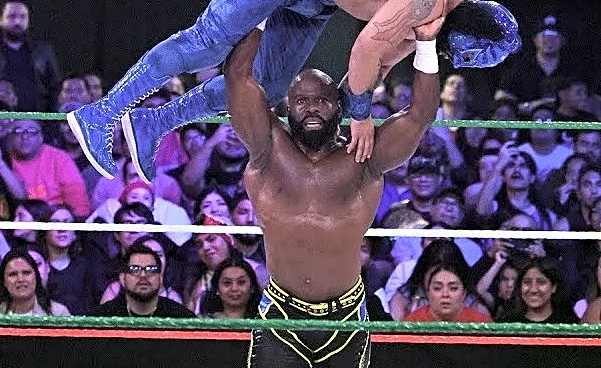 Watch the Jan. 31 WWE Lucha Libre AAA: Apollo Crews and TJP in qualifier bouts, more!