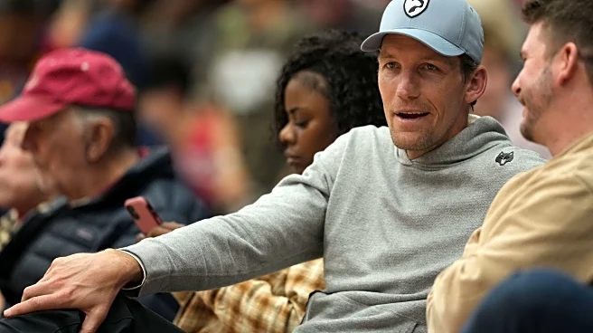 Should the Warriors be buyers or sellers at the NBA trade deadline?