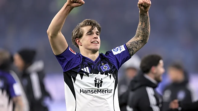 Ivan Rakitić pushes Hamburger SV’s Luka Vušković to join Bayern Munich