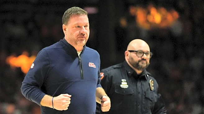 Chris Beard explains wild ejection from Tuesday’s game against Tennessee