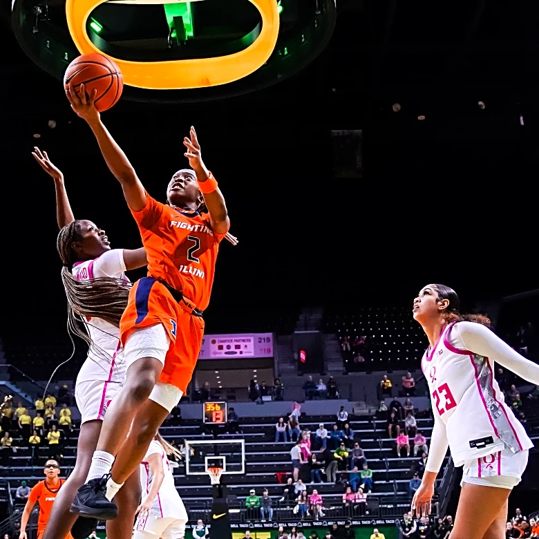 Down big at half, Illinois women fall to Oregon in thriller