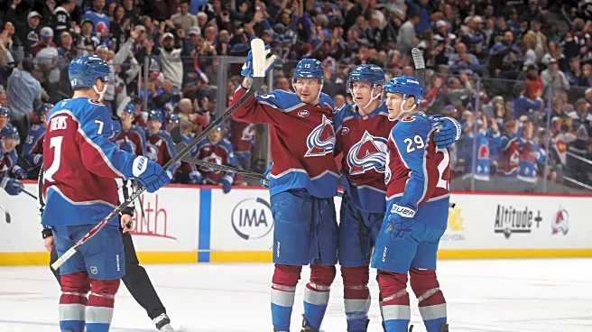 Recap: Artturi Lehkonen scores twice in 4-2 win over Sharks