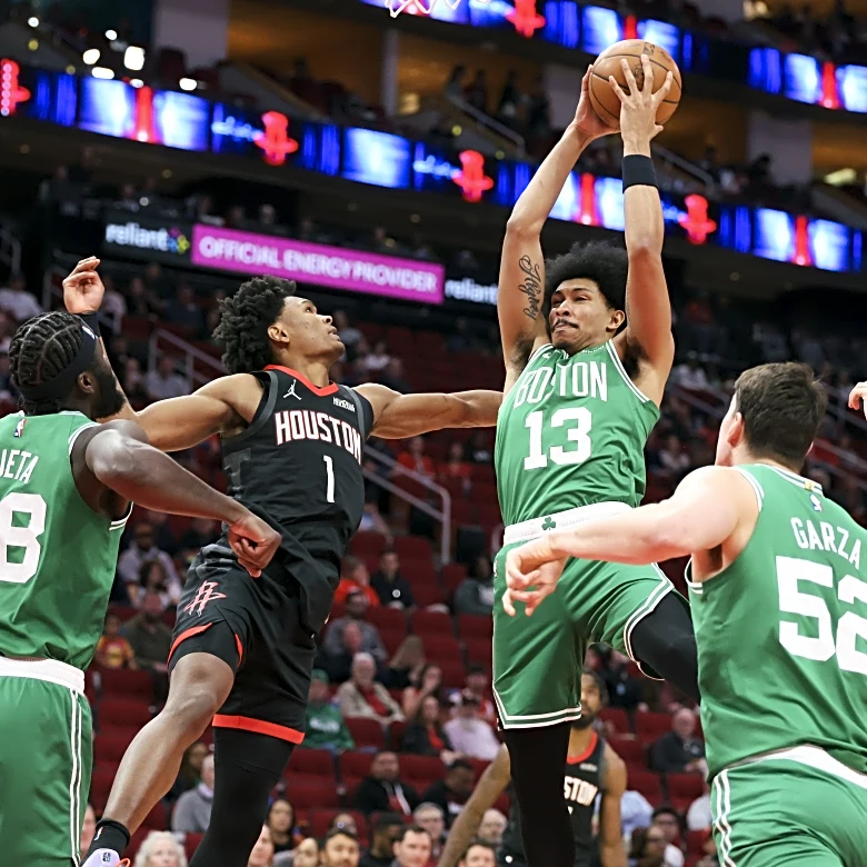 Joe Mazzulla trusted an unlikely guard in Celtics win over Rockets — and it paid off