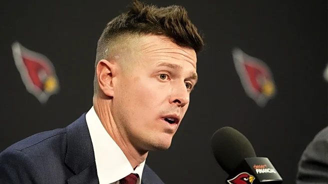 Despite the Hackett hire, LaFleur will call plays